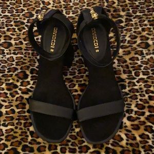 H&M chunky black heels